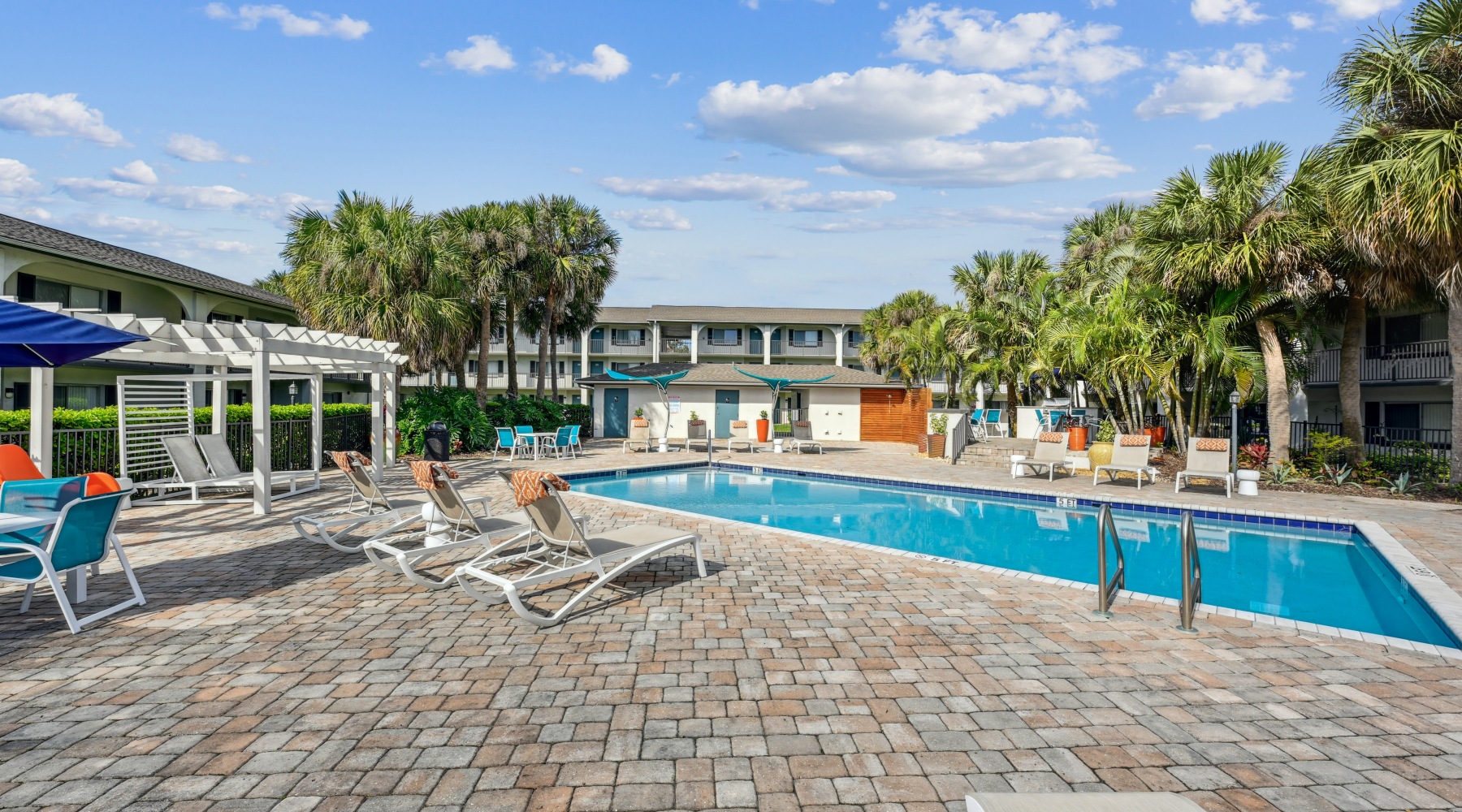 Resort Style Pool Resort Style Pool